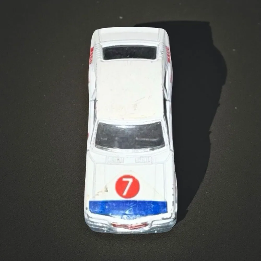 Tomica Japan #80 Mazda Savanna GT Diecast Car 1:64 Scale
